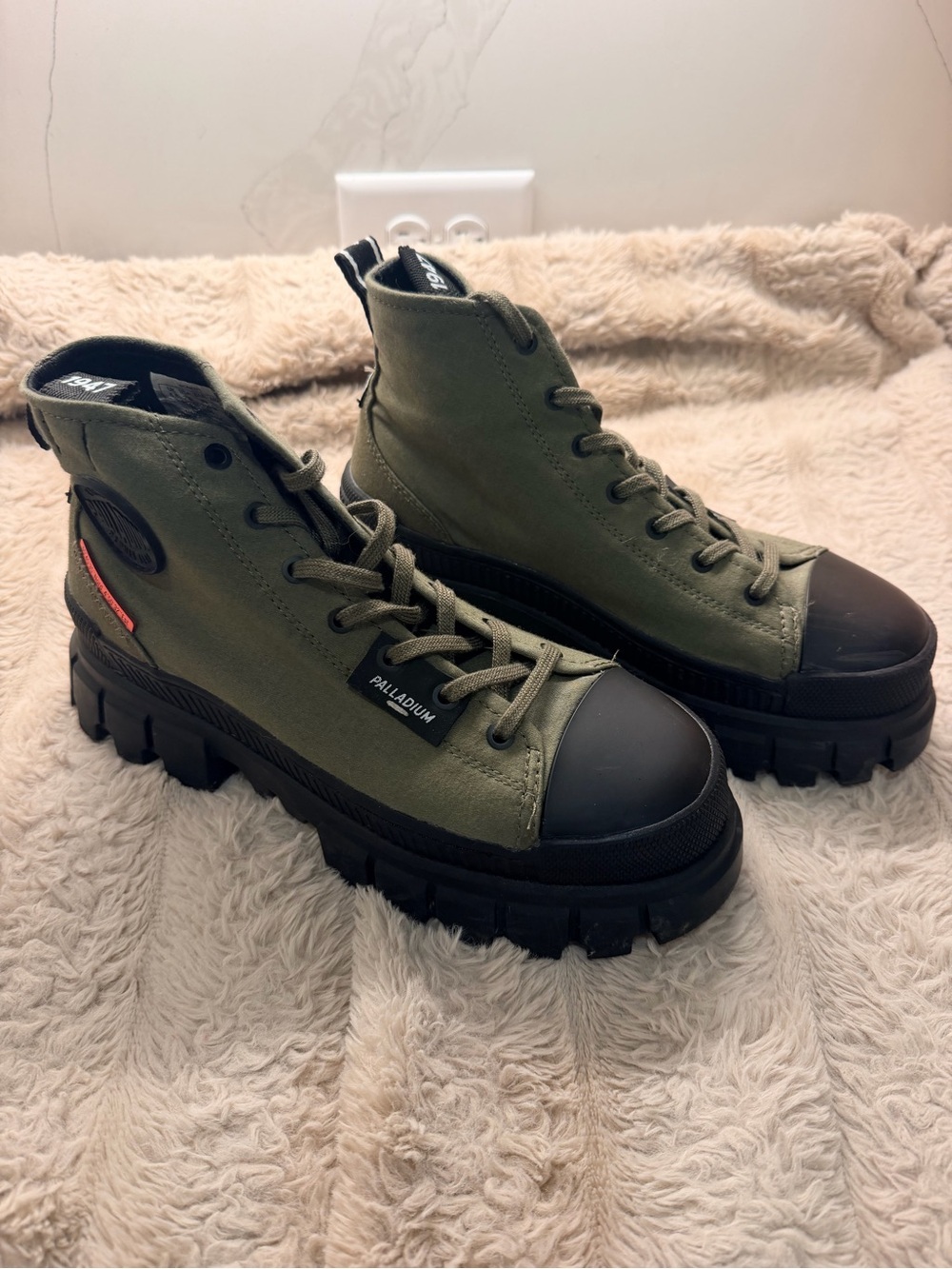 Palladium Olive Canvas Lug Sole High-Top Boots
